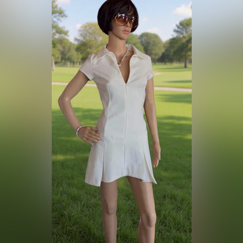 ZARA Stylish Mini White Short Sleeve Dress with pleats pretend pocket Sz XS